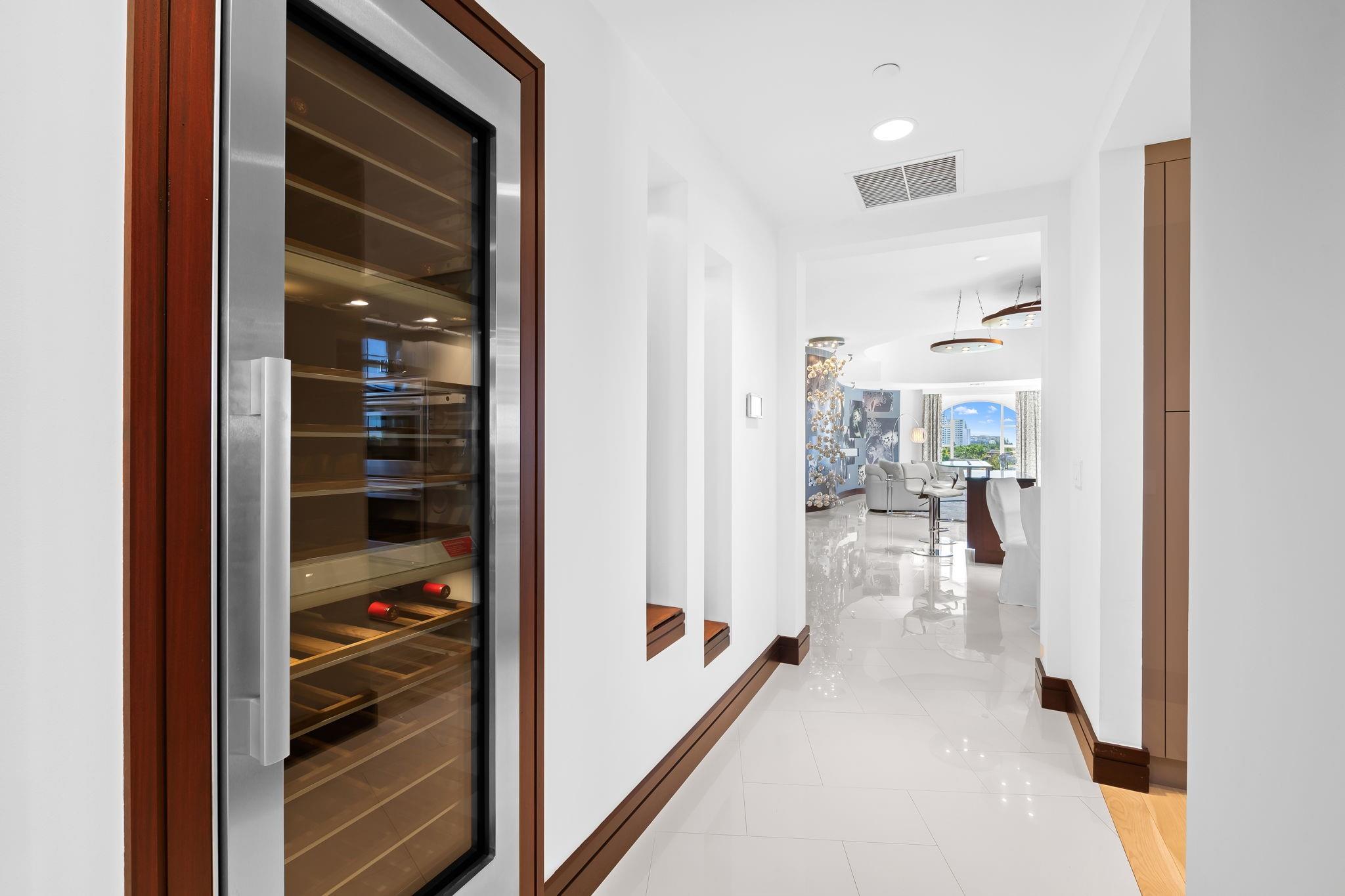 MERIDIAN - Residential