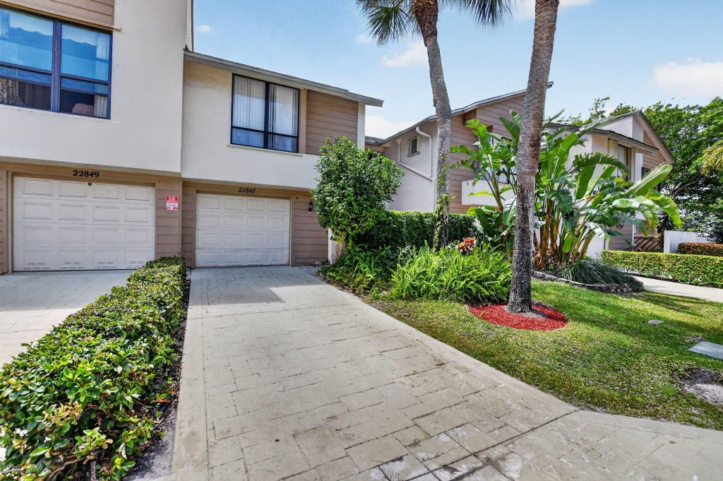 Photo of 22847 Ironwedge Drive, Boca Raton, FL 33433 (MLS # B26016988)
