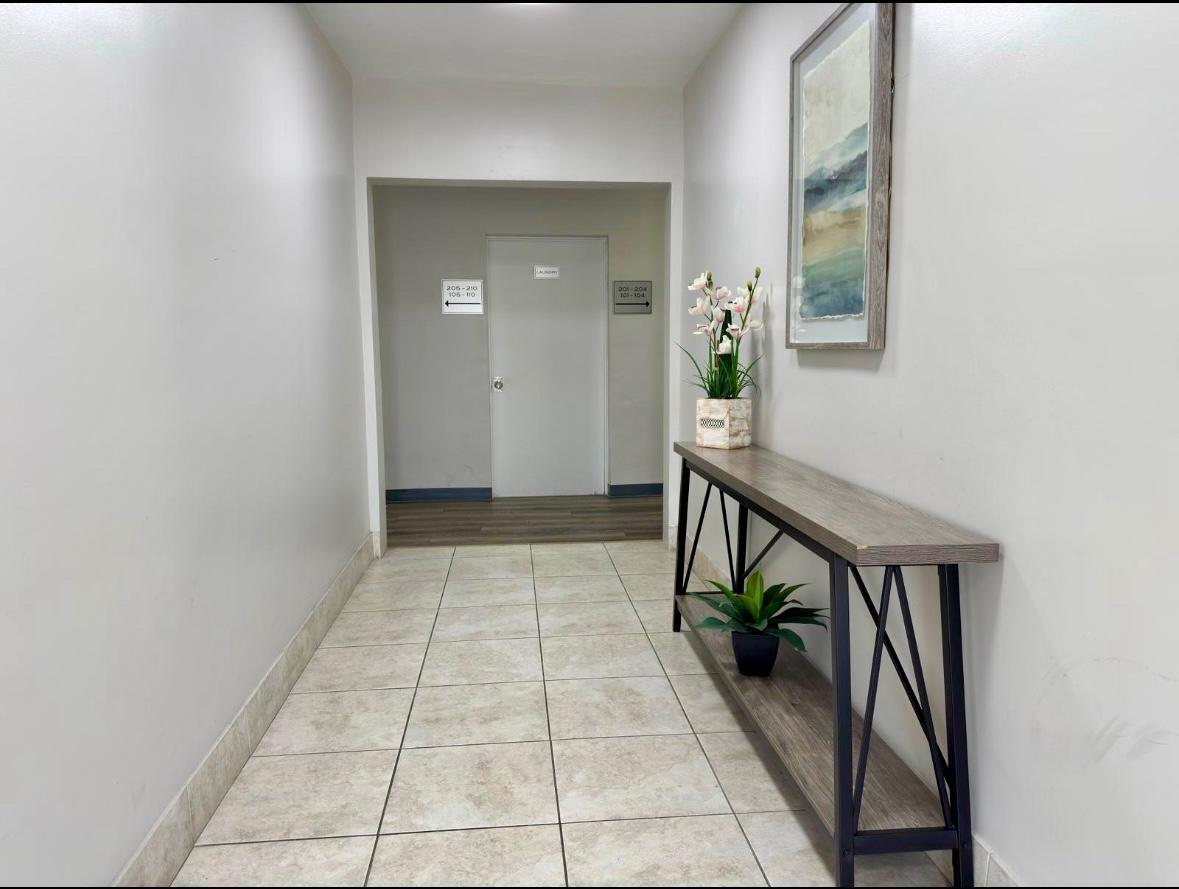 Golden Arrow Condo - Residential Lease