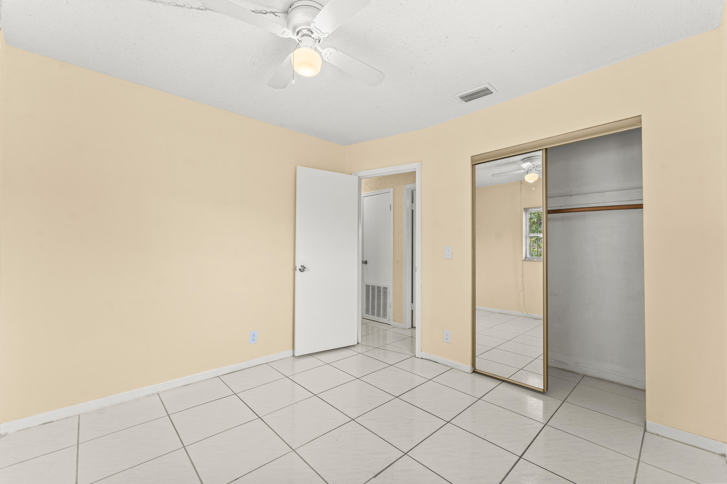 COMMONWEALTH PARK SEC 1 - Residential