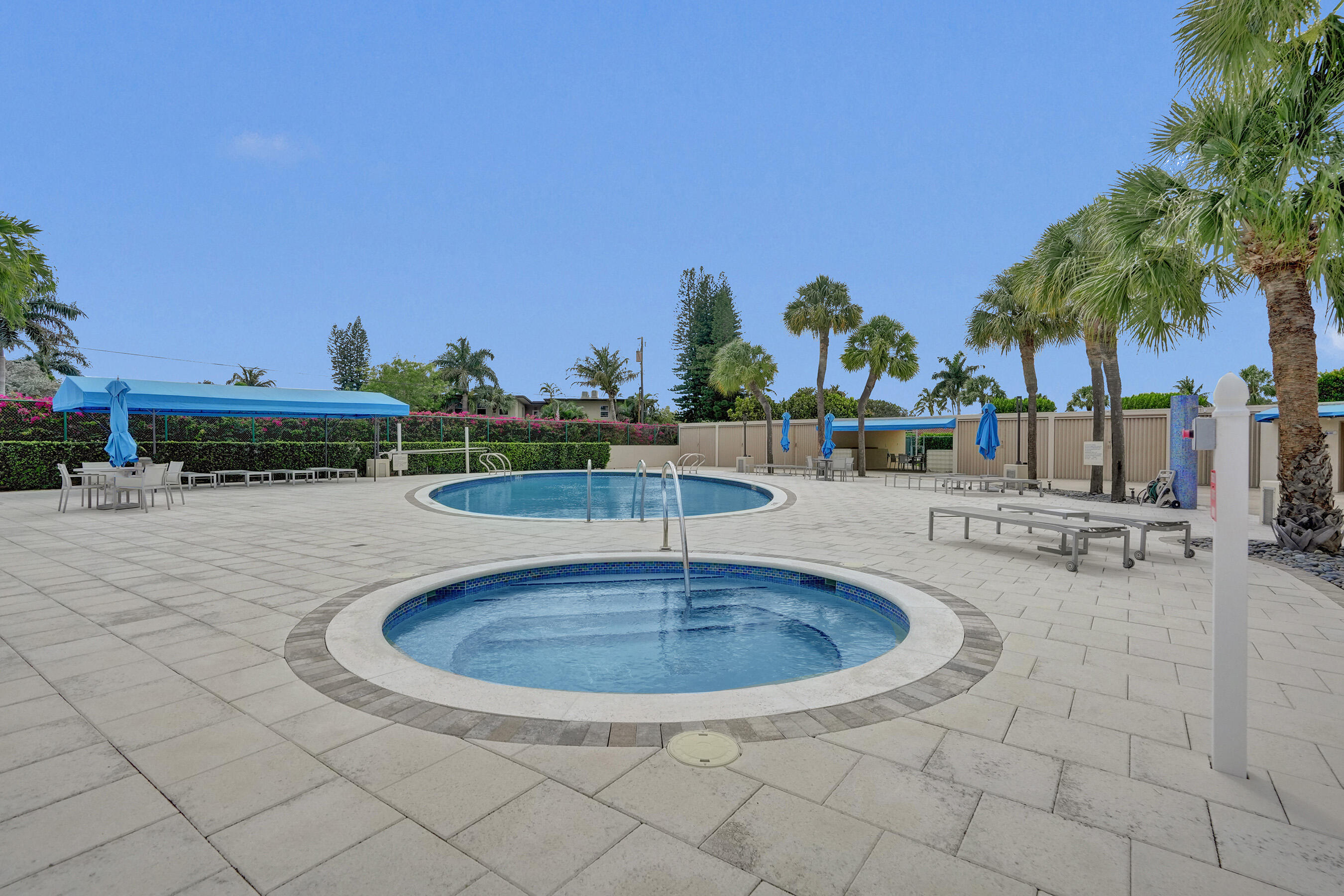 MAYFAIR OF BOCA RATON CONDO - Residential