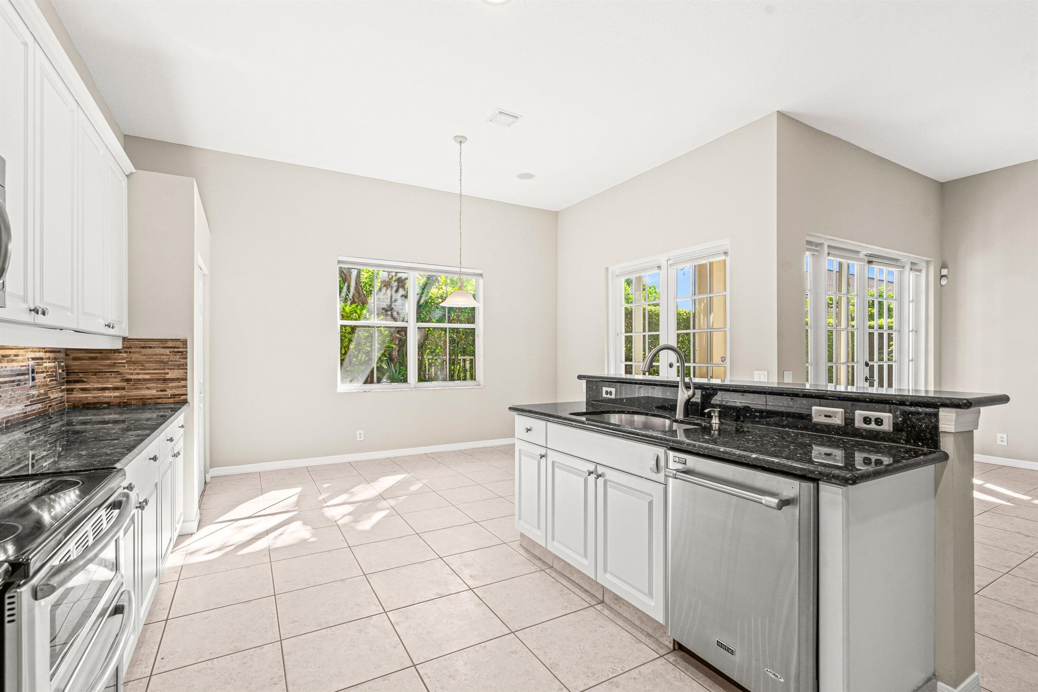 SECTOR 2-PARCELS 17 18 19 - Residential