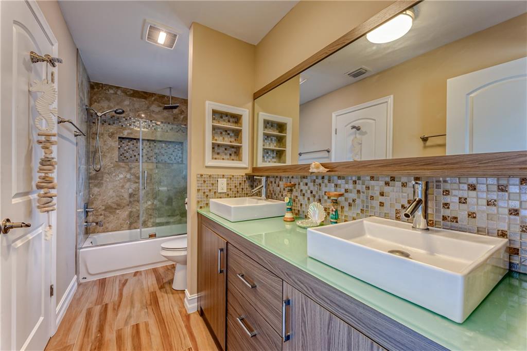 Country AS - Residential