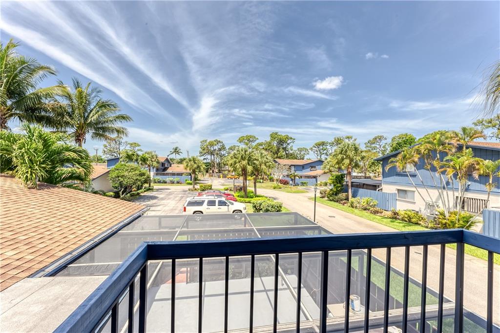 Country AS - Residential