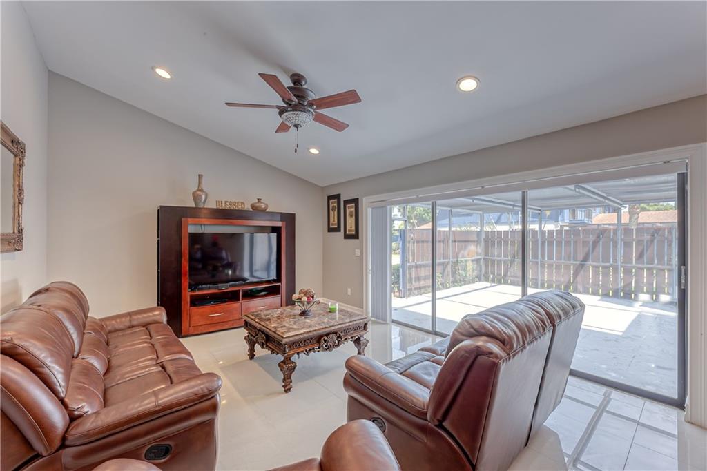 Country AS - Residential