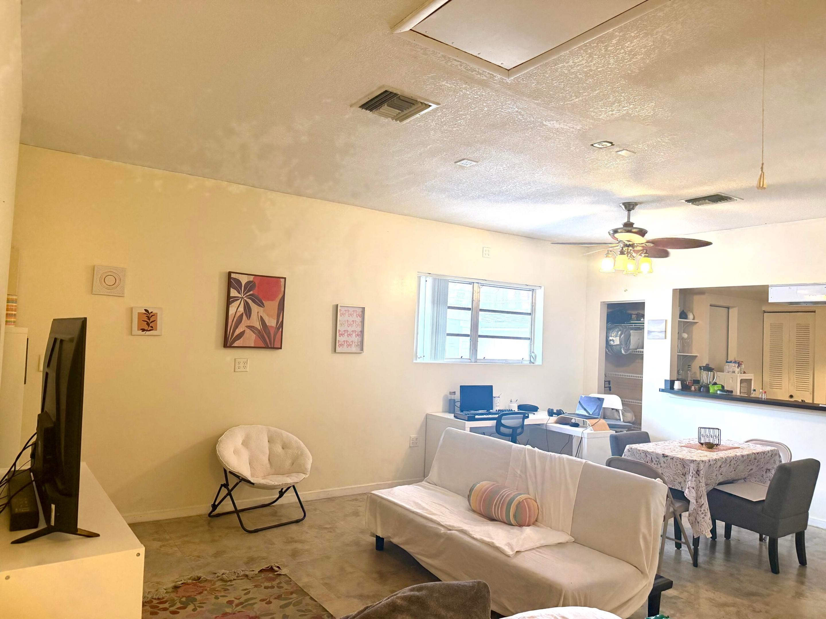 BOULEVARD HEIGHTS SEC TEN - Residential