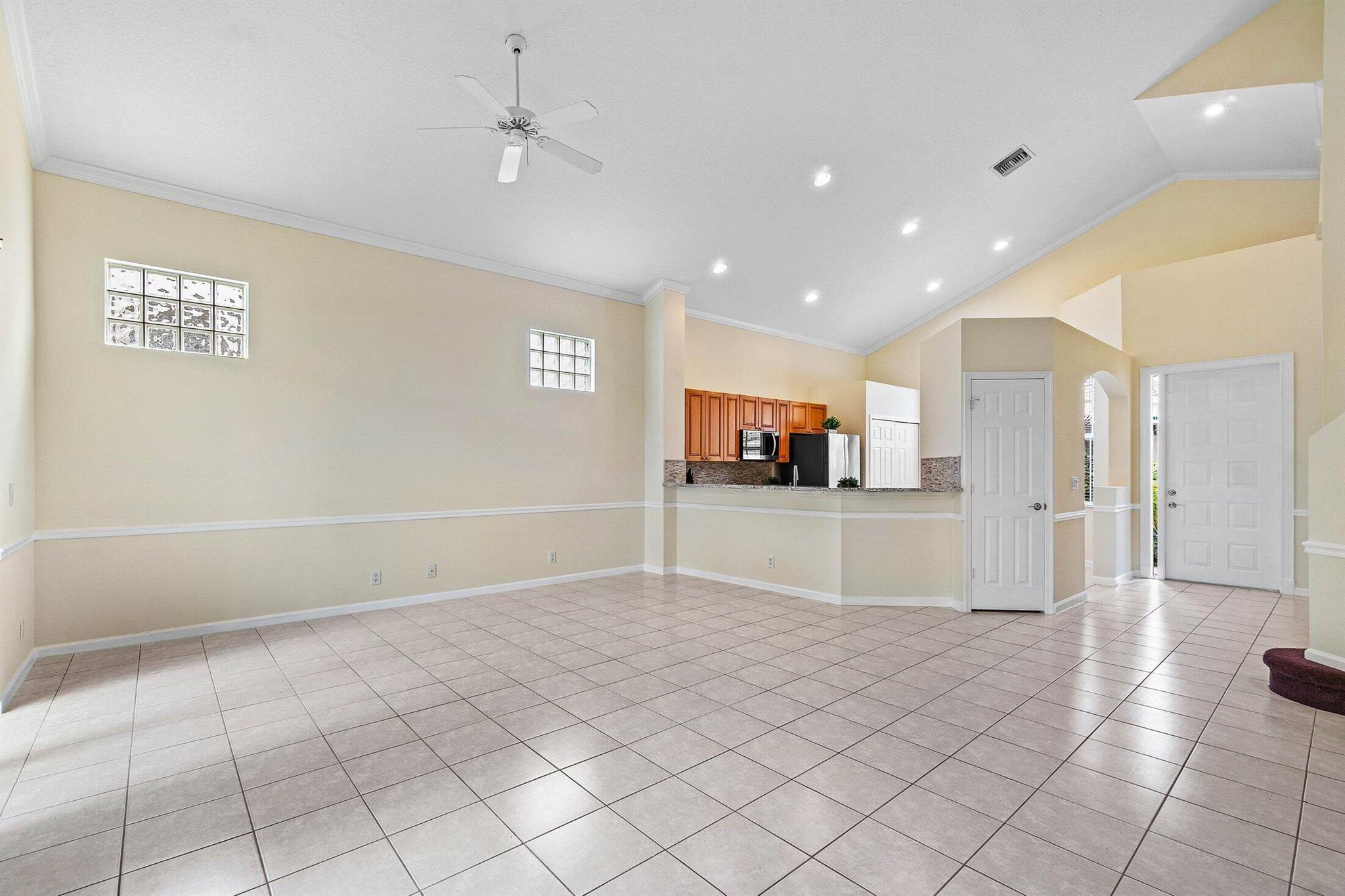 7690 Hummingbird Court