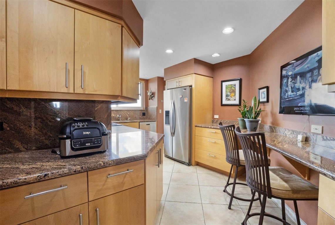 333 Sunset Drive 503