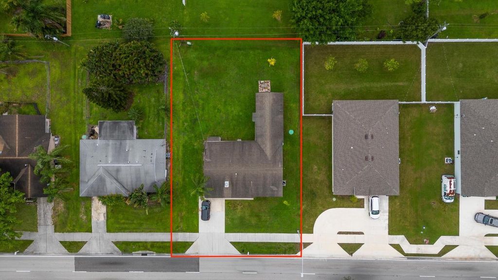 Photo of 530 SW Prima Vista Boulevard, Port Saint Lucie, FL 34983 (MLS # R11125562)