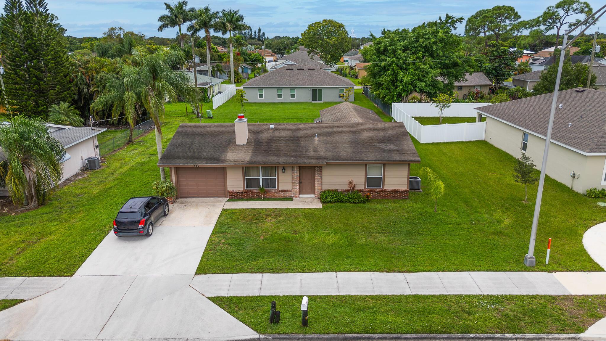 PORT ST LUCIE SECTION 27 - Residential