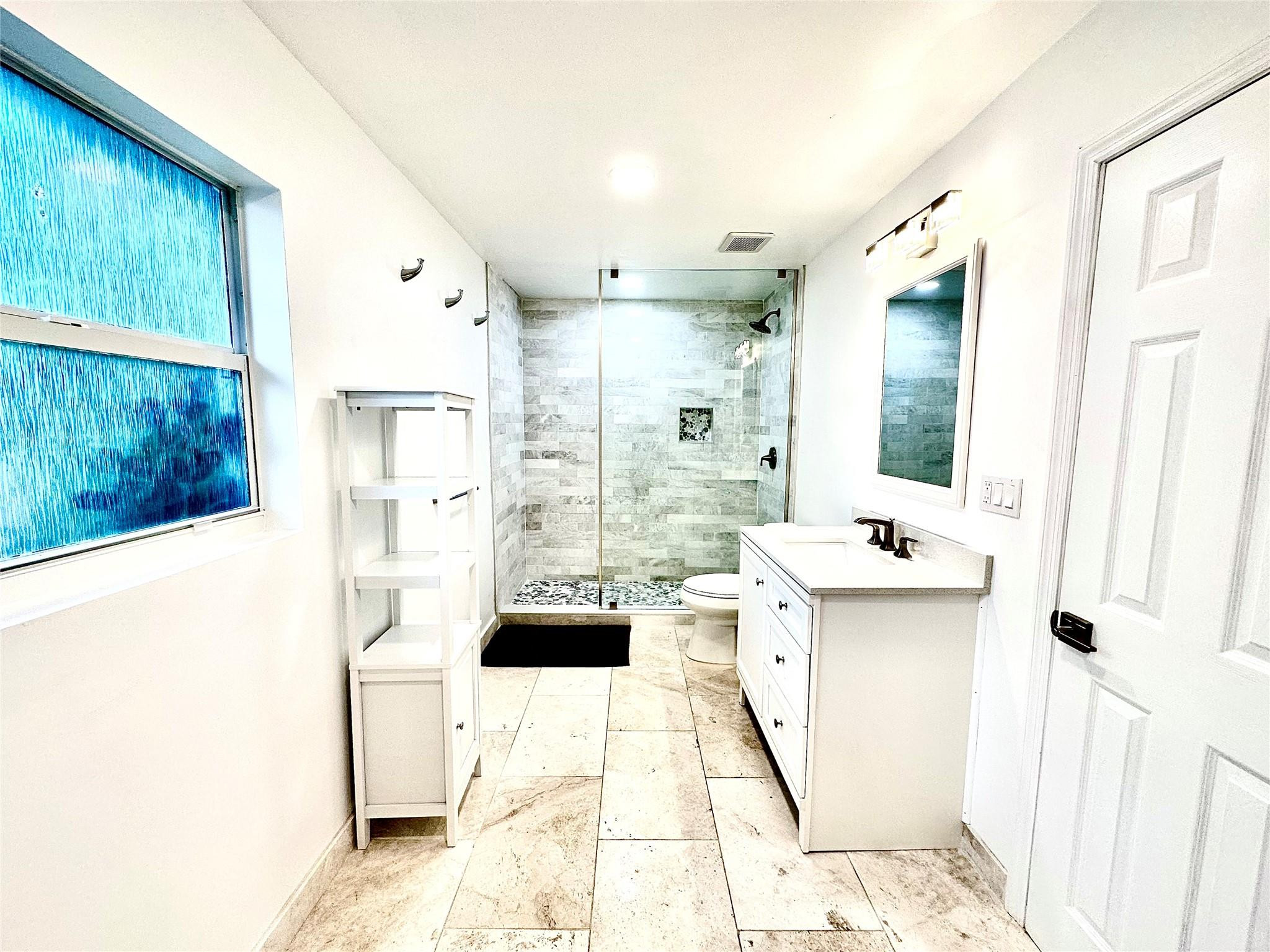 VICTORIA PARK CORR AMEN PLAT - Residential