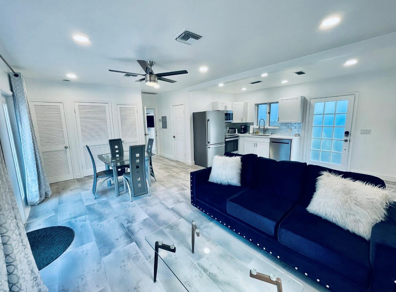 VICTORIA PARK CORR AMEN PLAT - Residential