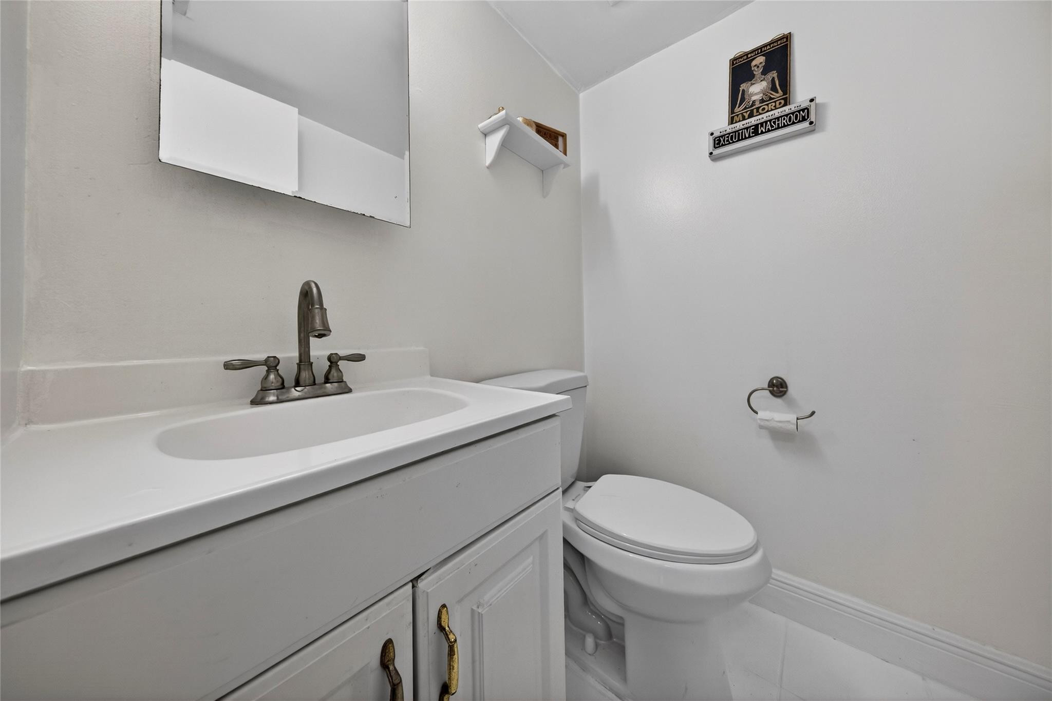 TOWNHOMES OF ORIOLE II - Residential