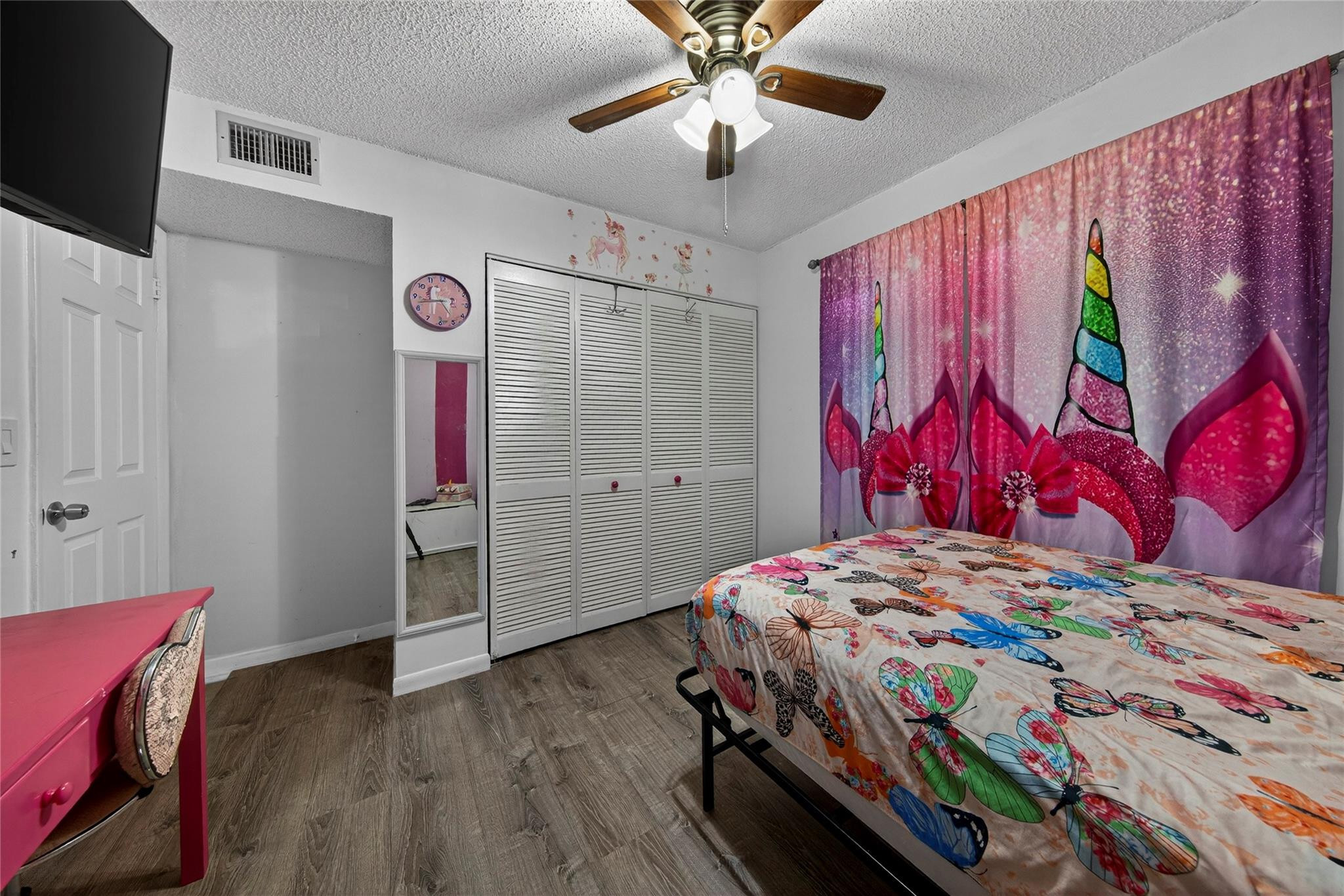 TOWNHOMES OF ORIOLE II - Residential