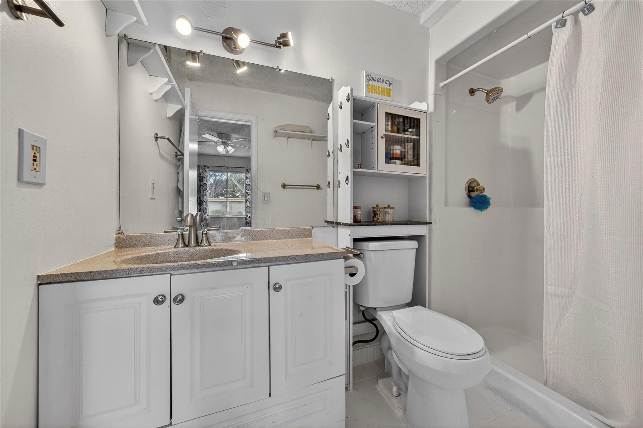 TOWNHOMES OF ORIOLE II - Residential