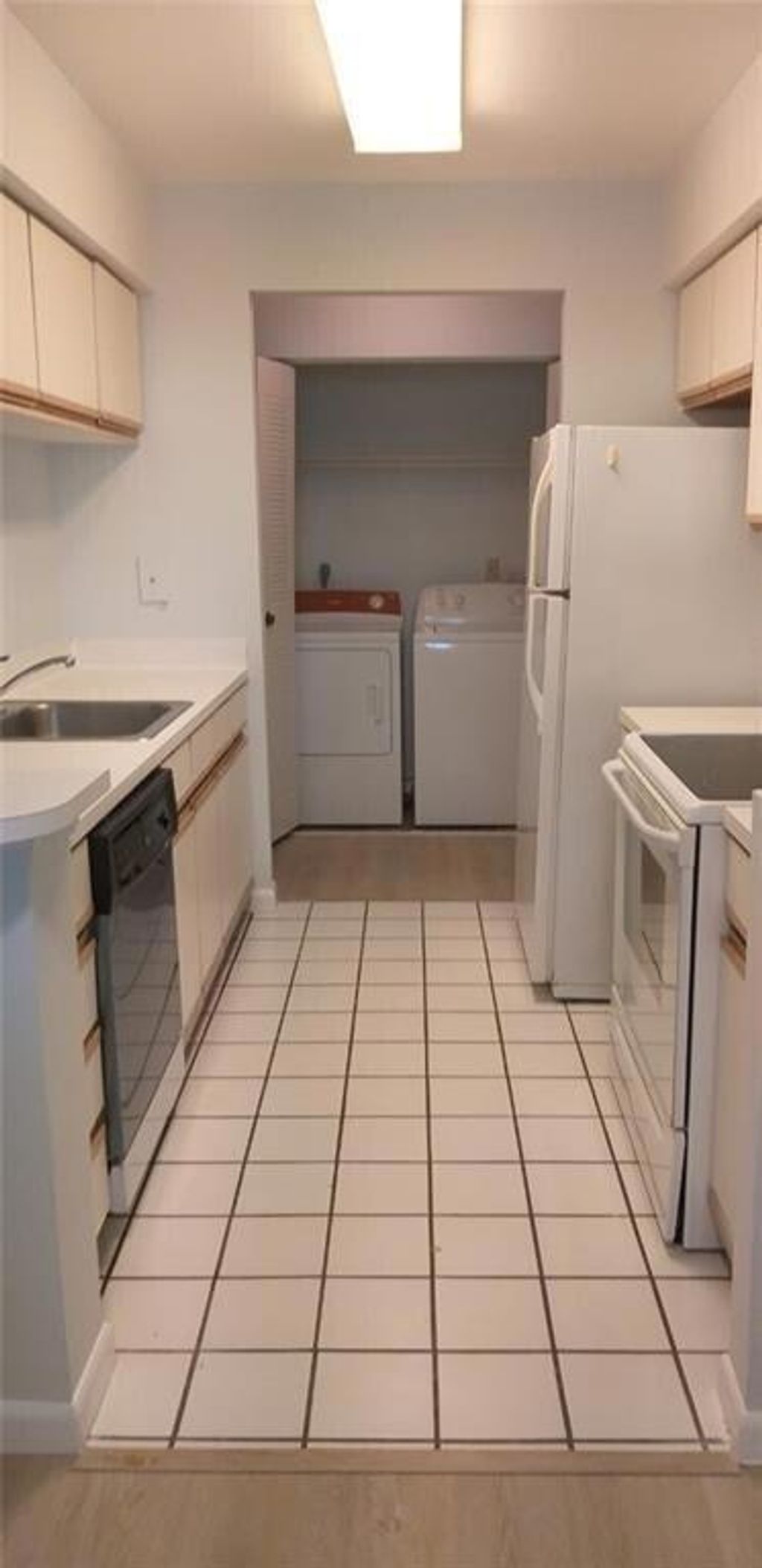 Photo of 9933 Westview Drive #427, Coral Springs, FL 33076 (MLS # B26046652)
