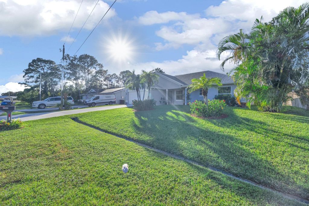 Photo of 2920 SW Moody Terrace, Port Saint Lucie, FL 34953 (MLS # R11039829)