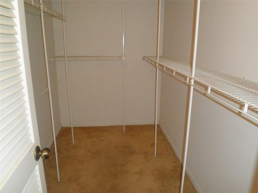 RAMBLEWOOD EAST - Residential