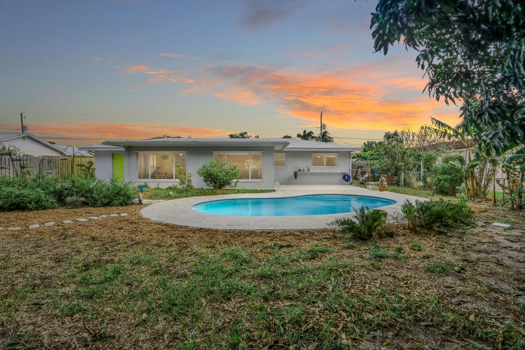 Photo of 732 Jacana Way Way, North Palm Beach, FL 33408 (MLS # R10791457)