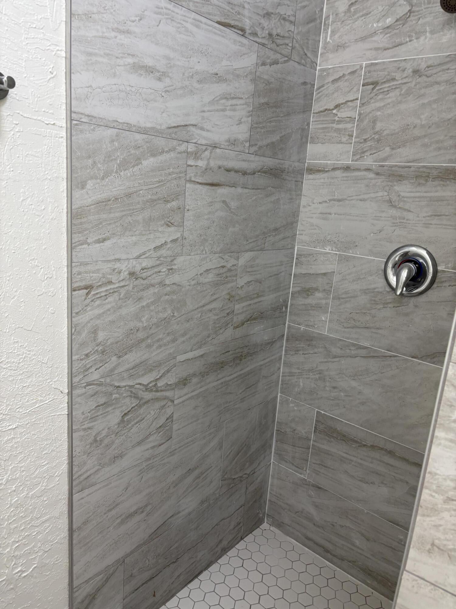 ASSESSOR'S MAP OF N PART OF FORT PIERCE - Residential Lease