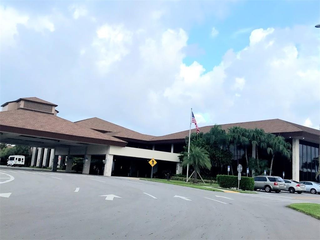 CAMBRIDGE AT CENTURY - Residential Lease