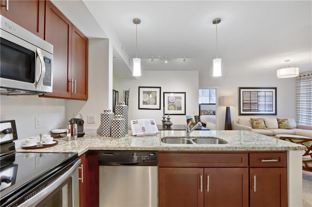 Amli Toscana - Residential Lease