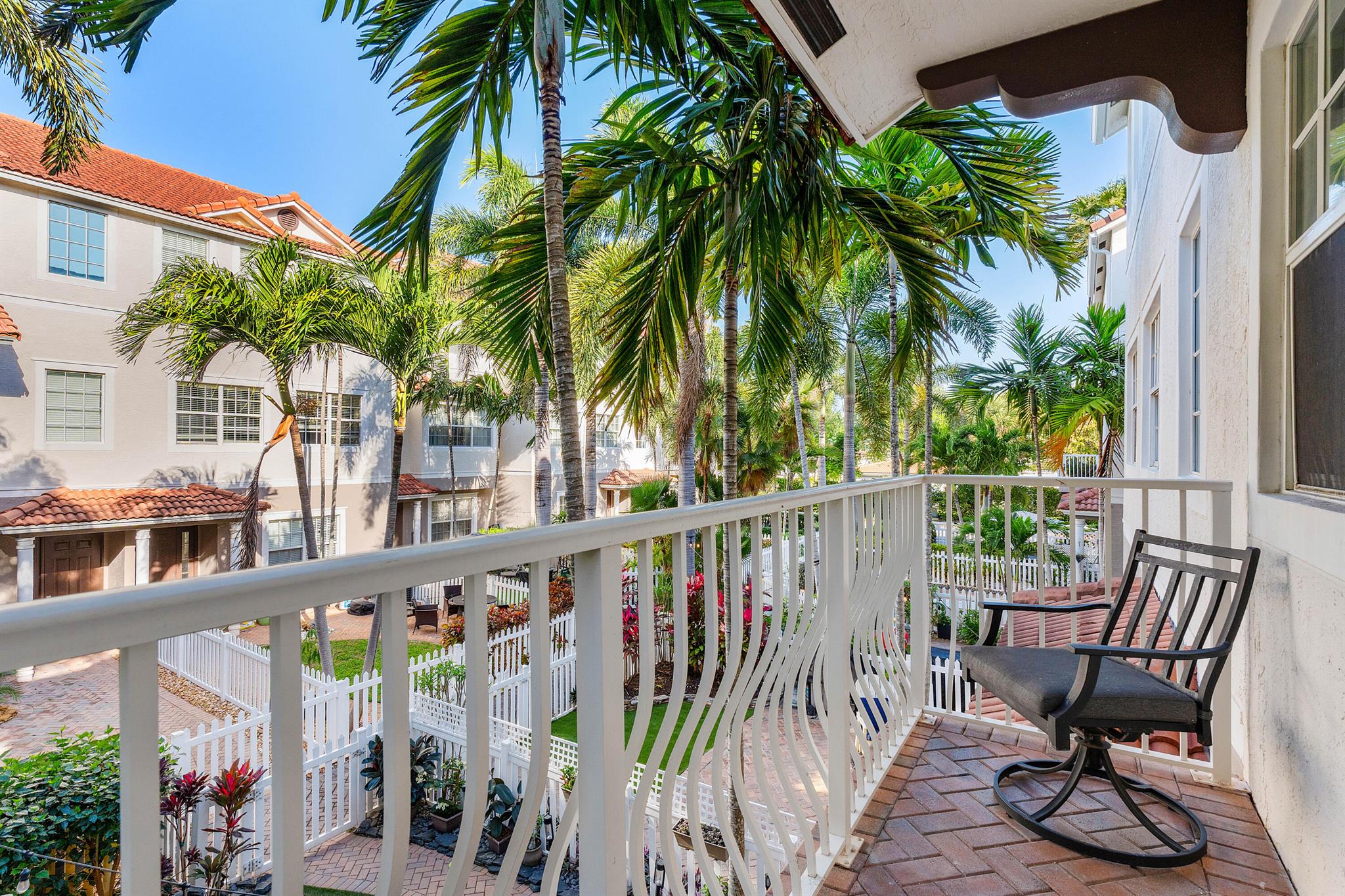 OCEAN CAY - Residential