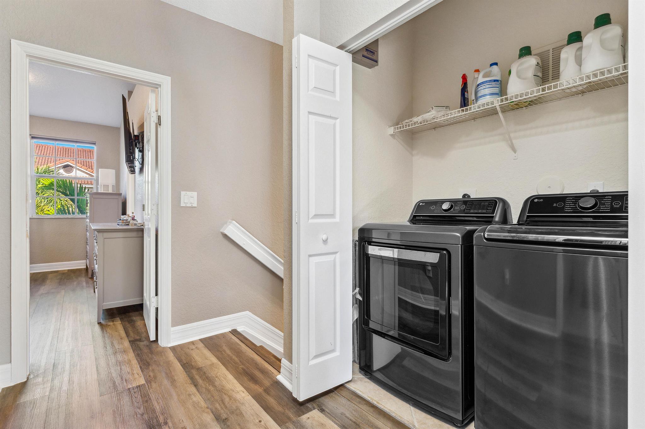 OCEAN CAY - Residential