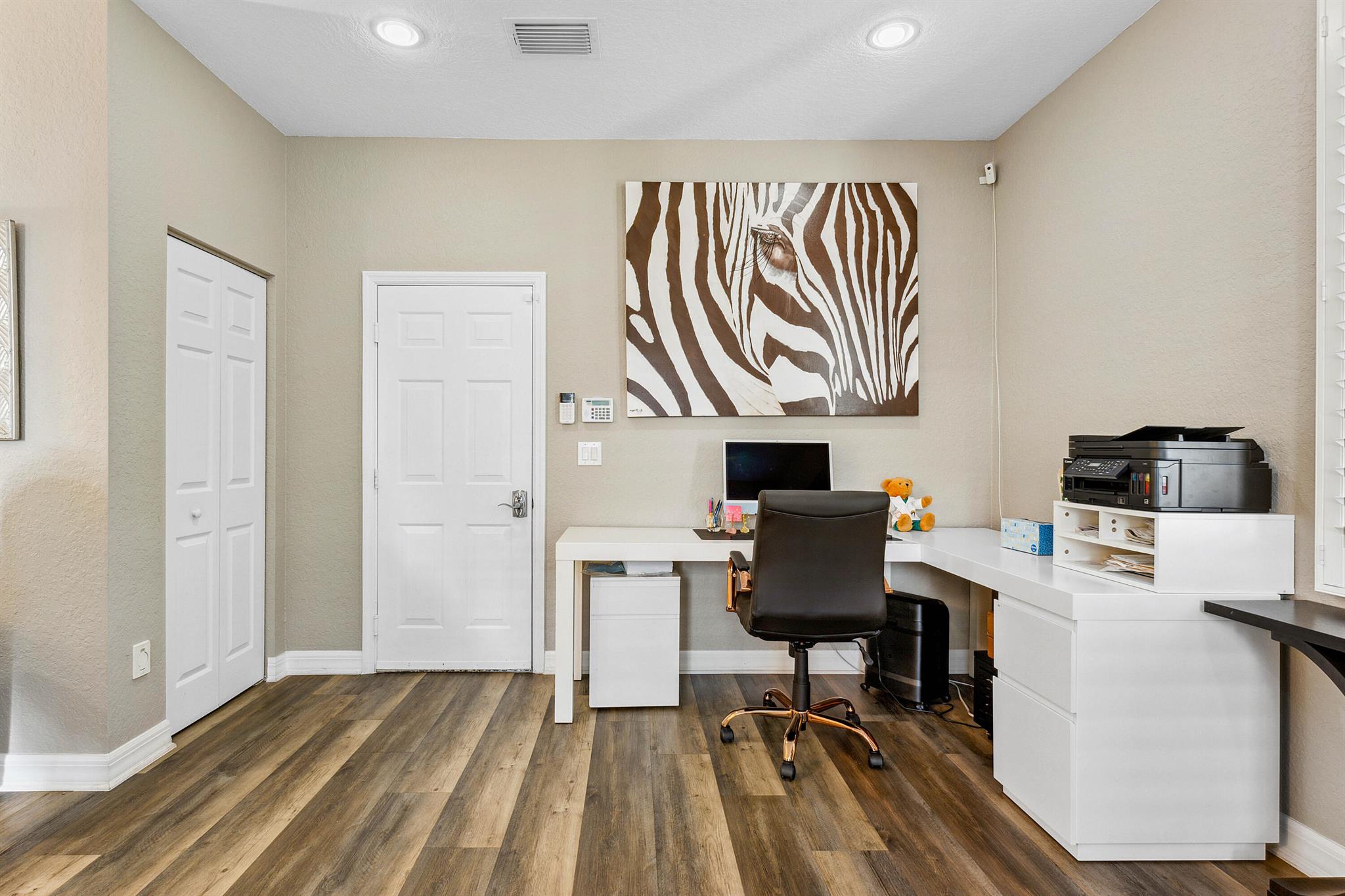 OCEAN CAY - Residential