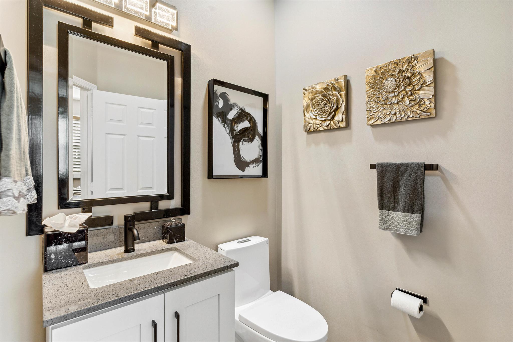 OCEAN CAY - Residential