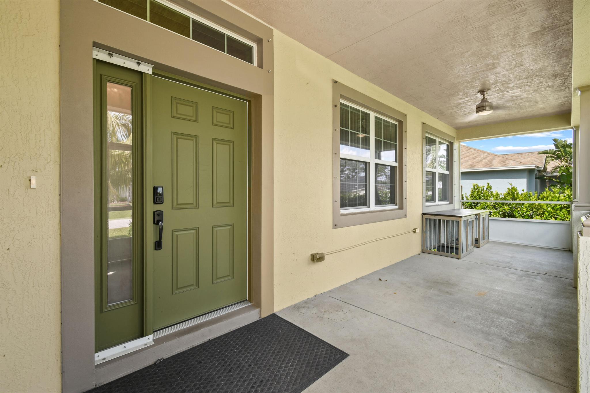 1842 SW Lofgren Avenue, Port St Lucie, FL, 34953/$779,900 4 1842 SW Lofgren Avenue