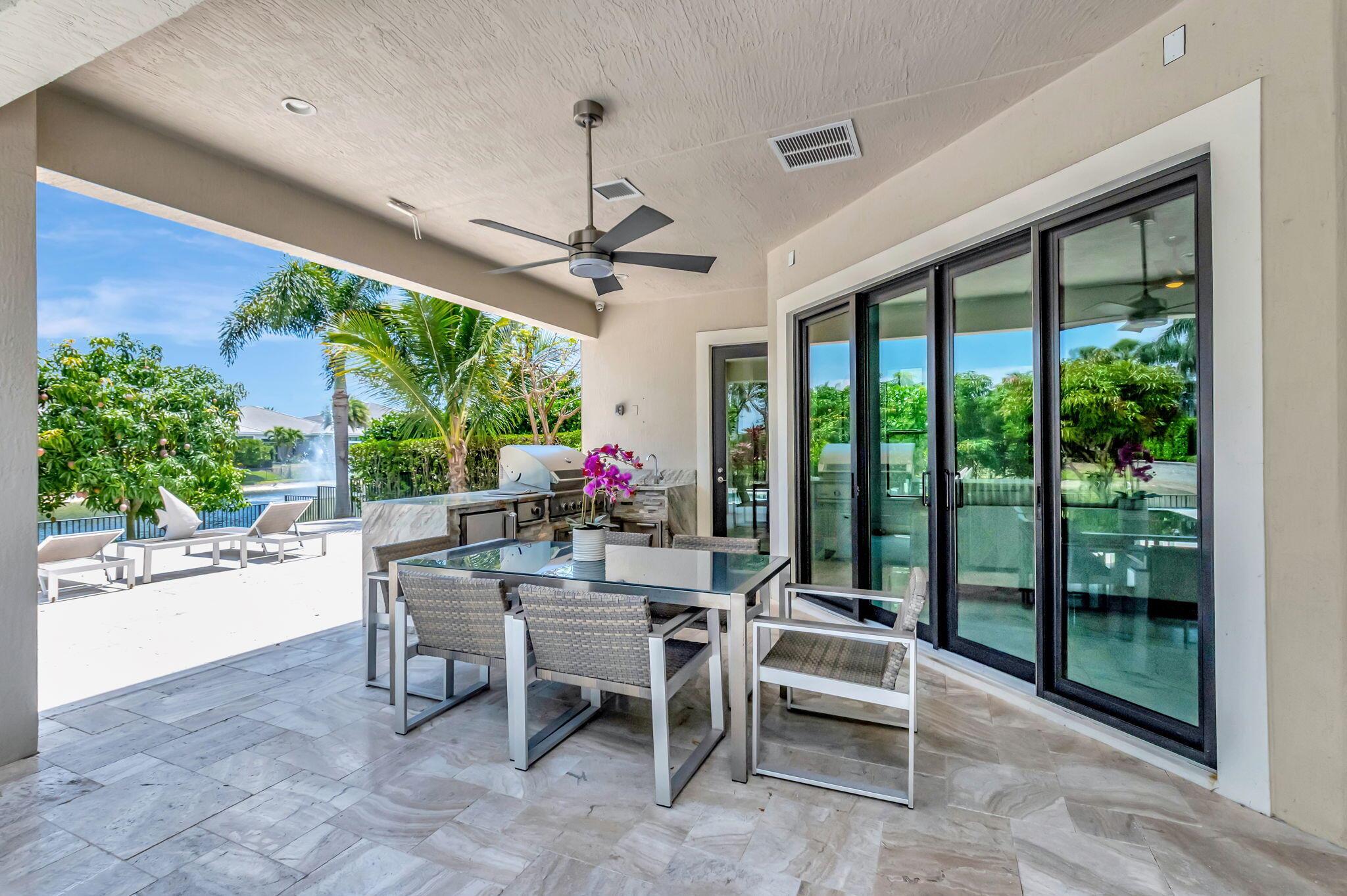 ROYAL PALM POLO - Residential