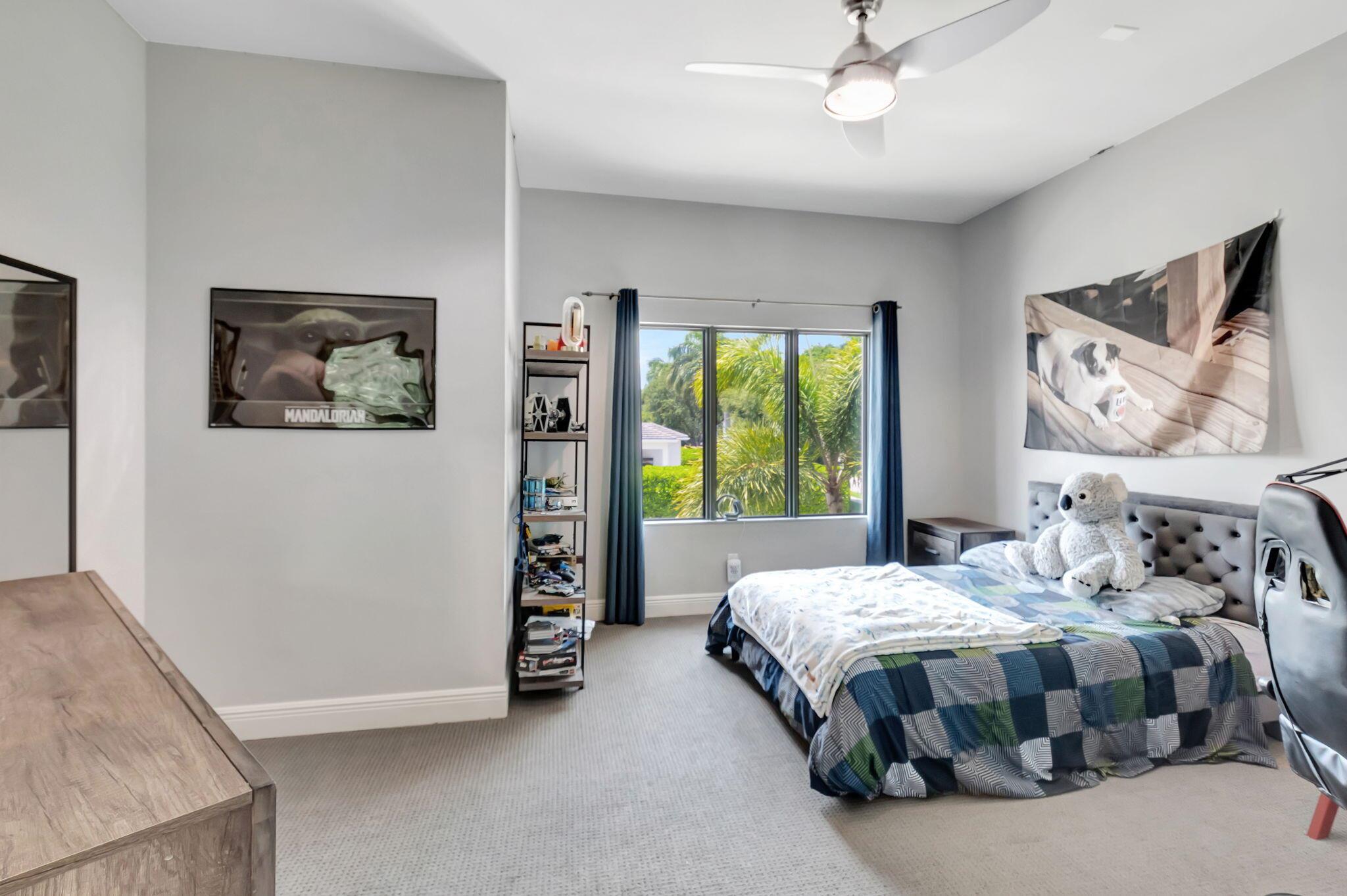 ROYAL PALM POLO - Residential