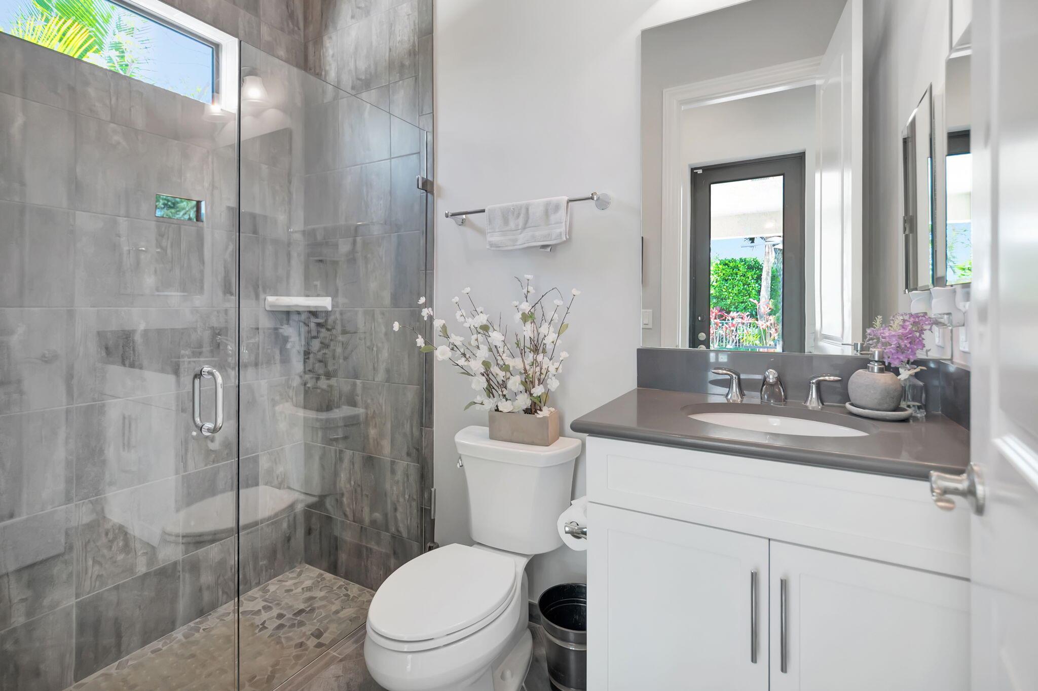 ROYAL PALM POLO - Residential