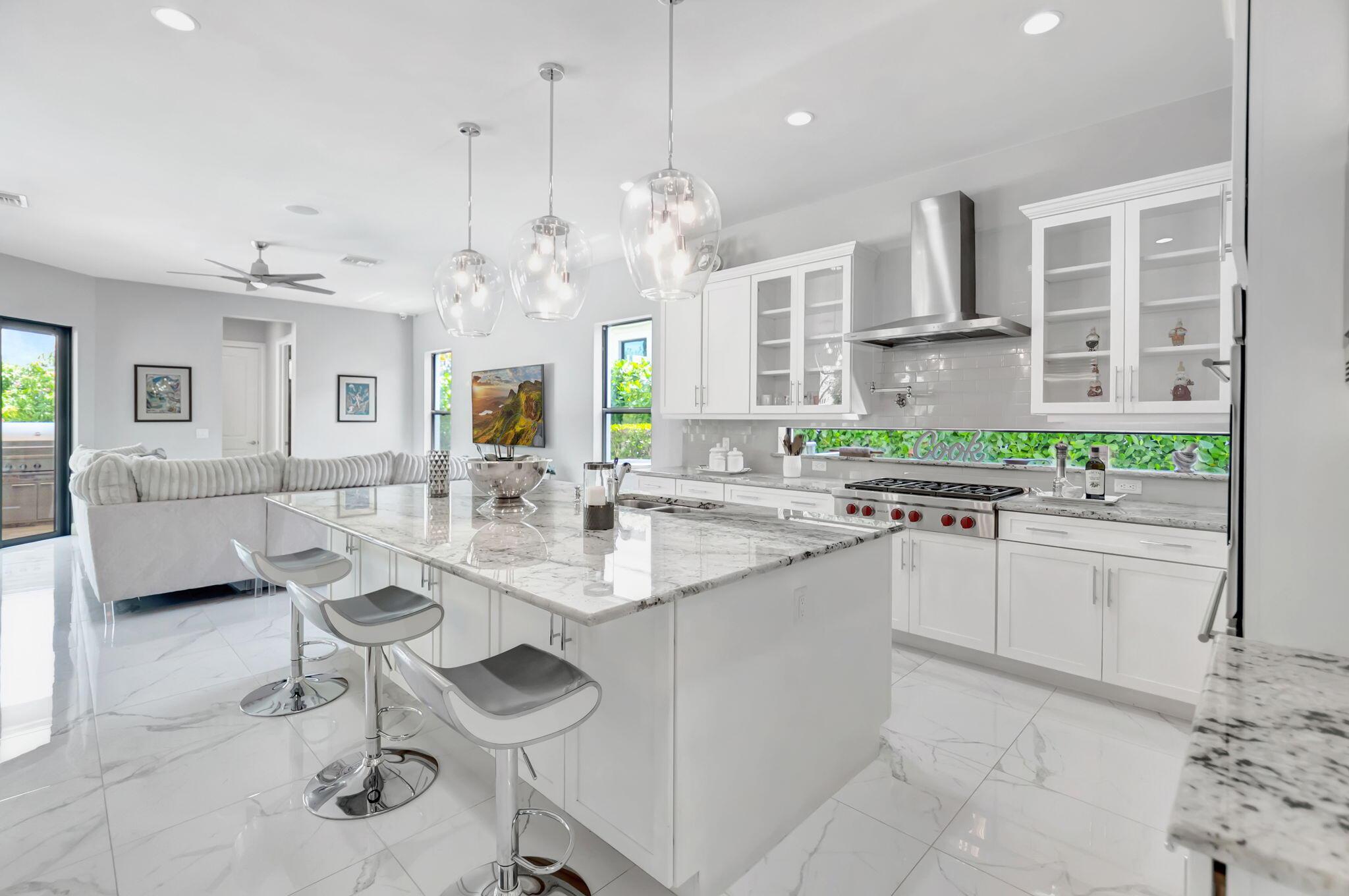 ROYAL PALM POLO - Residential