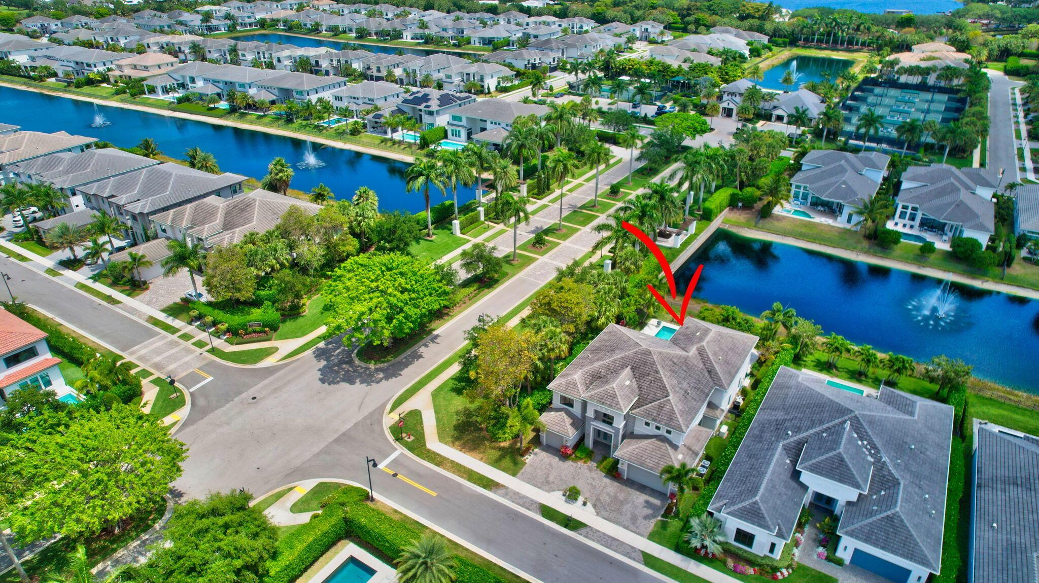 ROYAL PALM POLO - Residential