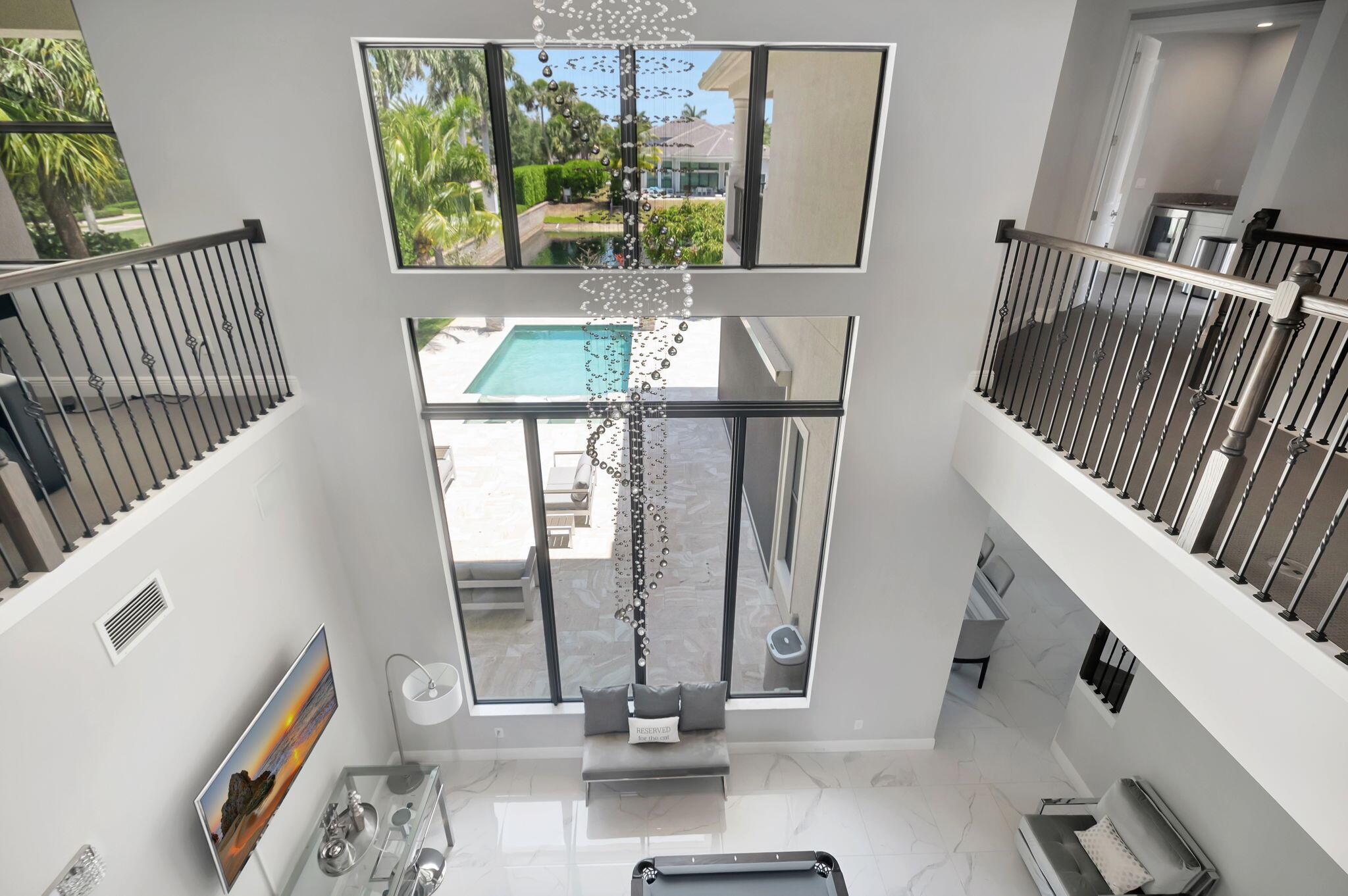 ROYAL PALM POLO - Residential