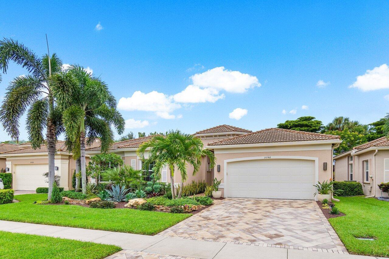 9746 Dovetree Isle Drive