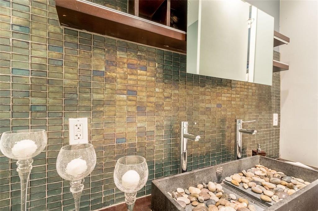Avenue East Townehome - Residential