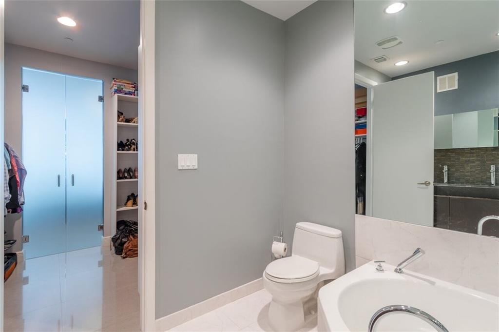 Avenue East Townehome - Residential