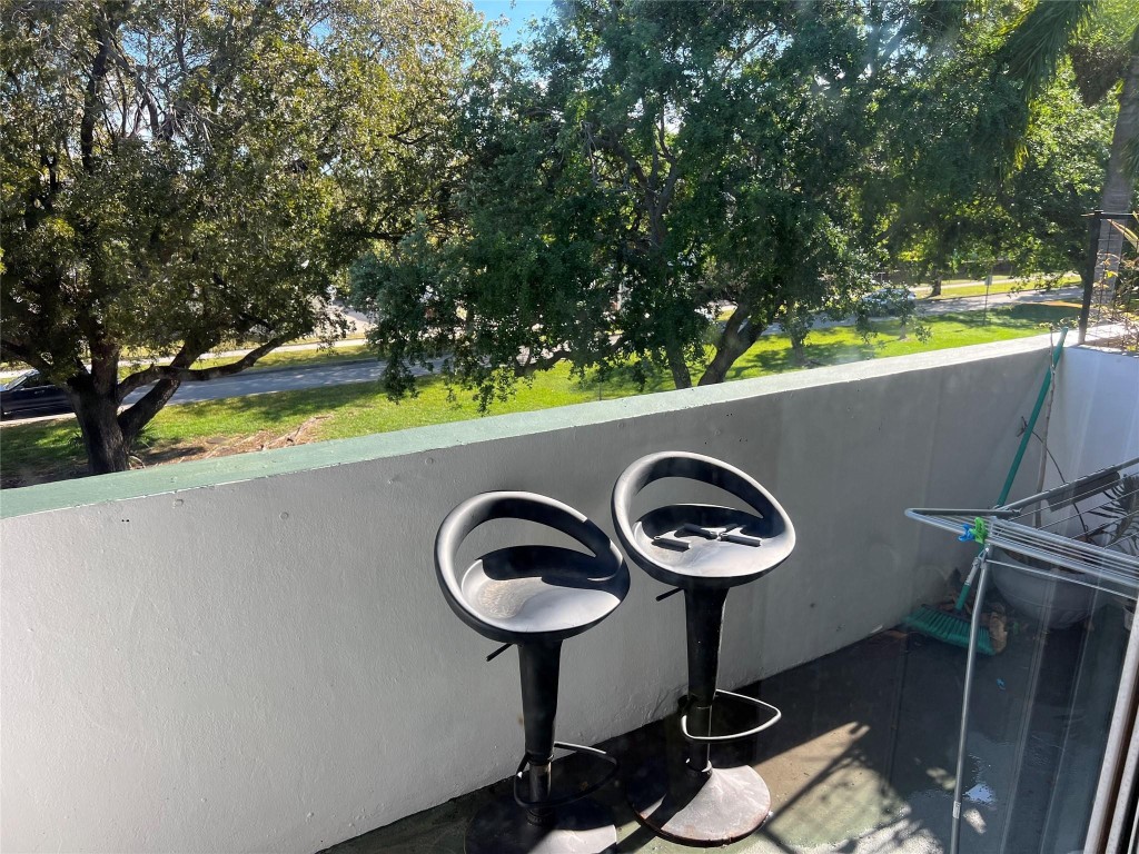 MOONRAKER CONDO - Residential Lease