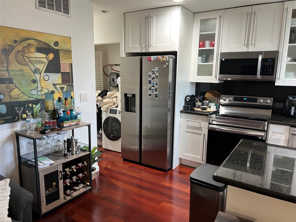 MOONRAKER CONDO - Residential Lease