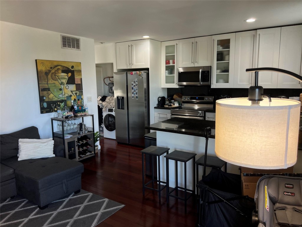 MOONRAKER CONDO - Residential Lease