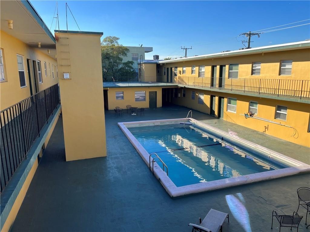 MOONRAKER CONDO - Residential Lease