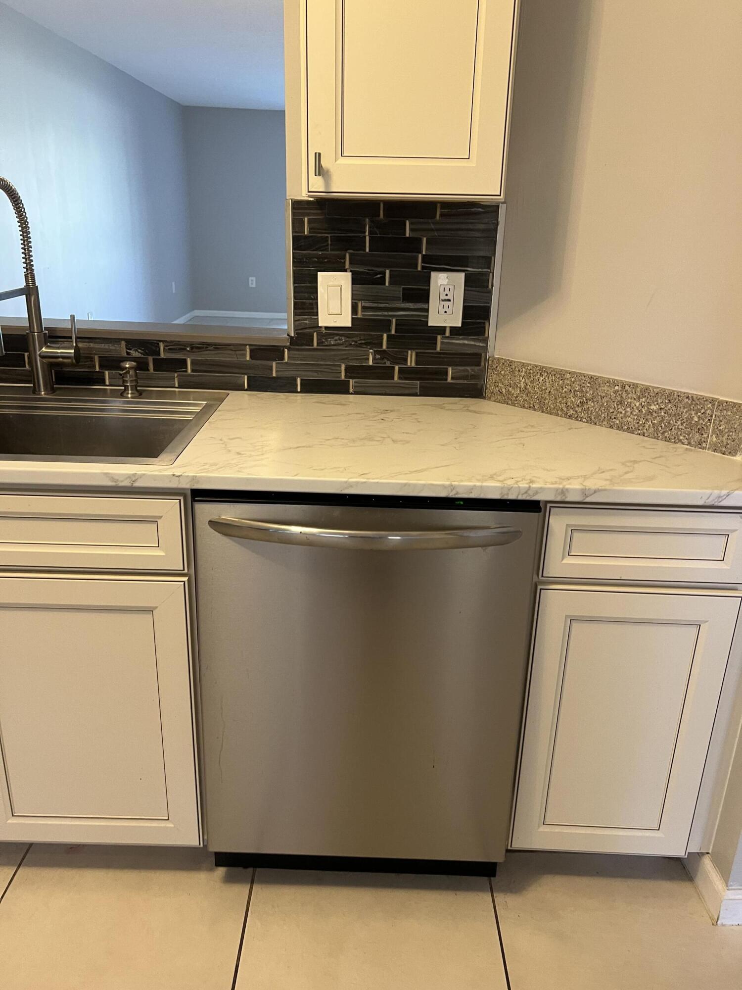 REGAL SHORES CONDO - Residential Lease