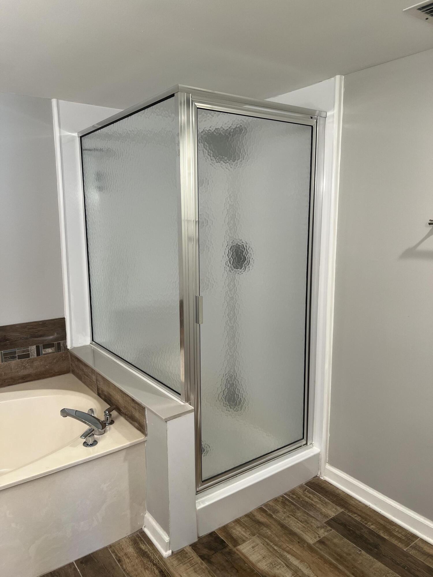 REGAL SHORES CONDO - Residential Lease