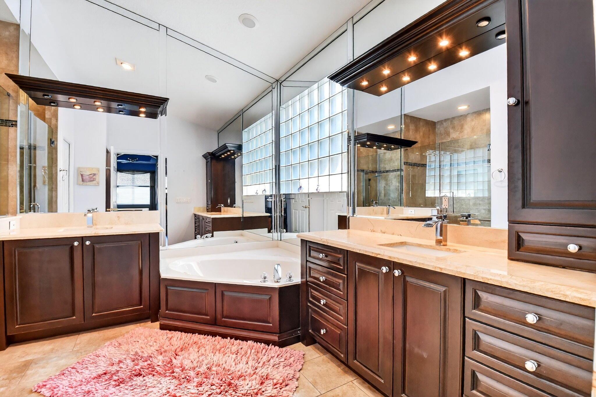 Bellaggio - Residential