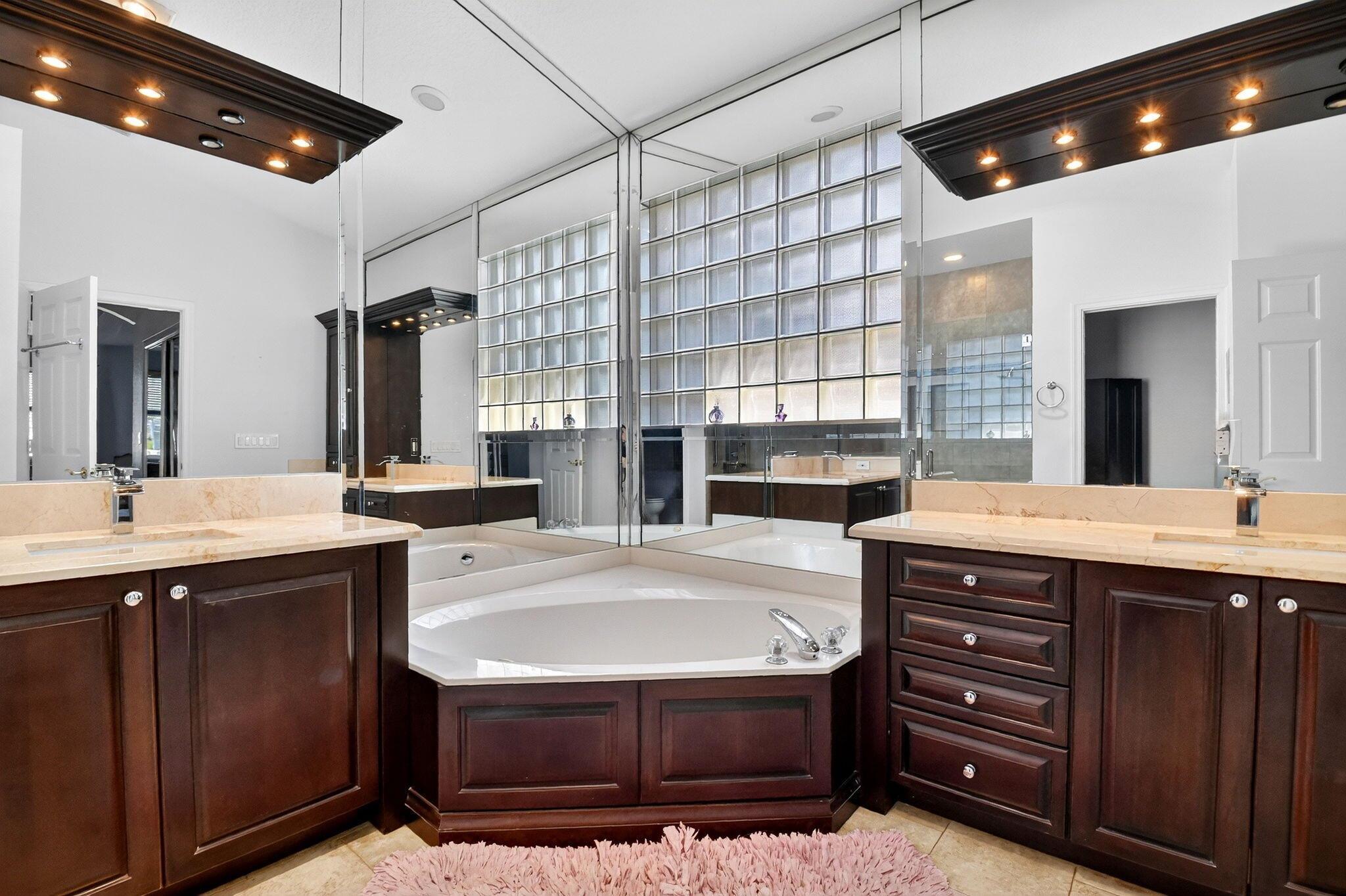 Bellaggio - Residential