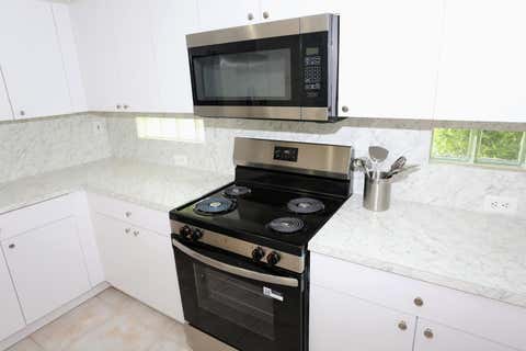 Tiny photo for 5157 NW 122nd Avenue, Coral Springs, FL 33076 (MLS # B26049842)