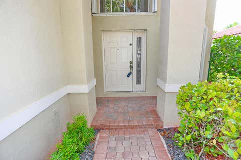 Tiny photo for 5157 NW 122nd Avenue, Coral Springs, FL 33076 (MLS # B26049842)